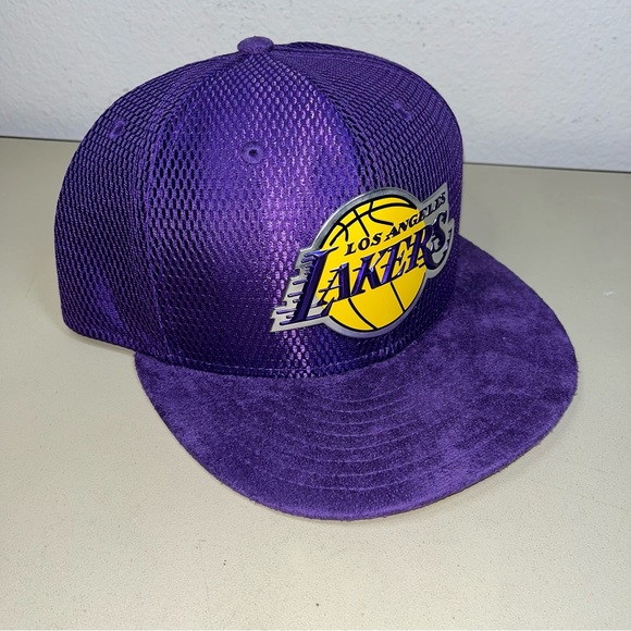 New rare LAKERS official on court collection HAT NBA size 7 5/8 NEW ERA 59fifty - Picture 5 of 10